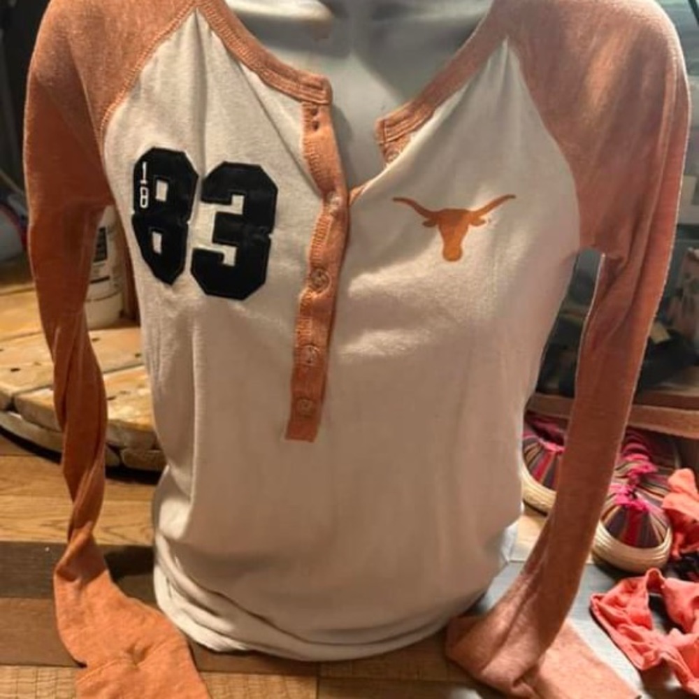 Texas longhorns tee